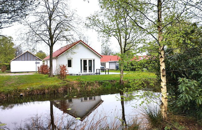Chalet in Friesland Near Large Lakes - Foto 23