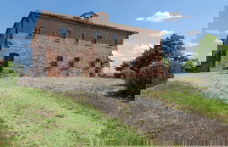 Foto 1 - Nice Apartment With Swimming Pool