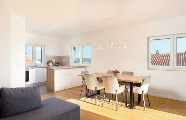 Olive Leaf Kastela - Second Floor Apartment - Foto 13