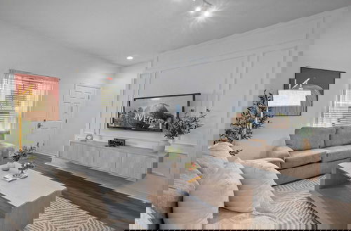 Foto 1 - Modern 3 Bed Villa Newly Renovated Prime Location