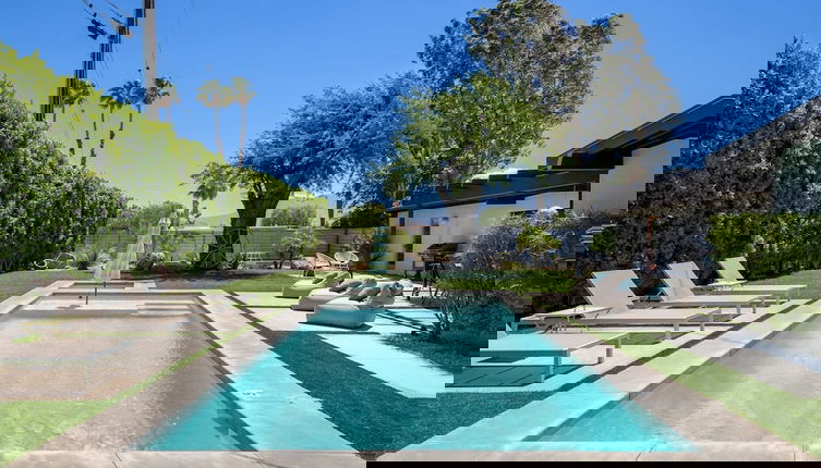 Photo 1 - Lux Desert Retreat 4BR Pool Spa Stunning Views