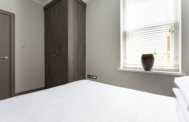 Red Lion Square by Onefinestay - Photo 2