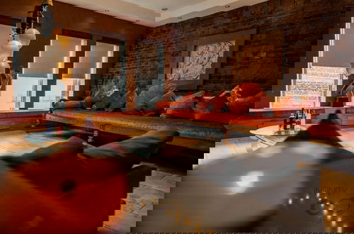 Photo 3 - The Famous Floor Sleeps 26 and Group Acc Sleeps30