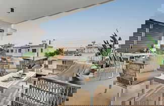 Foto 1 - Sanders Only Limassol