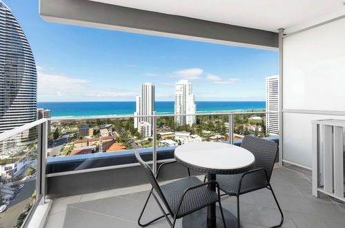 Foto 20 - Meriton Suites Broadbeach, Gold Coast