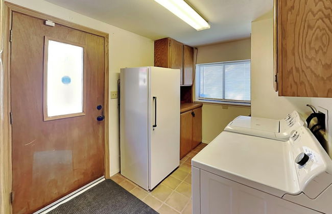 Quiet Mountain Hideaway - Photo 33