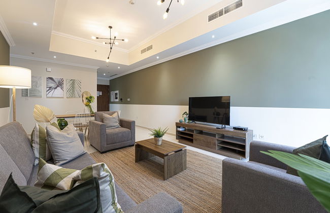 Luxe Apartments near Dubai Mall, Burj Khalifa - Pool, Gym, & Parking by Sojo Stay - Foto 77