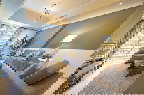 Foto 74 - Luxe Apartments near Dubai Mall, Burj Khalifa - Pool, Gym, & Parking by Sojo Stay